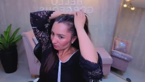Paulette online show from May 2026 07:53:02 PM