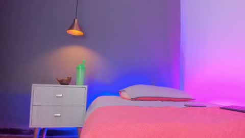 Paulina online show from February 2025 09:15:01 PM