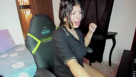 paulina07_ online show from June 2026 02:38:01 PM