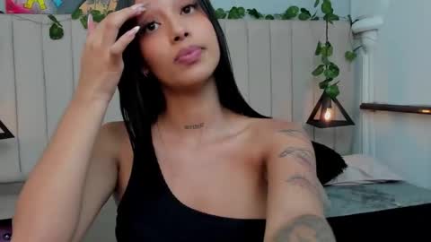 Snapshot of paulina_lopezz chatting on November 2025 10:32:02 PM PAULINA online show from November 2025 10:32:02 PM