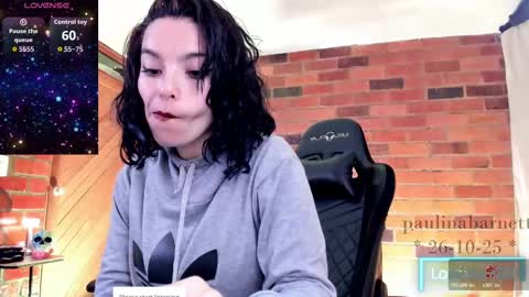 Paulina online show from October 2025 02:32:02 PM