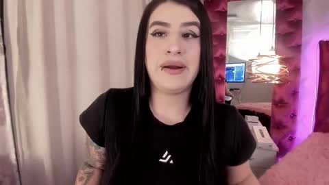 Snapshot of paulinabelen21 chatting on October 2025 03:31:01 AM paulinabelen21 online show from October 2025 03:31:01 AM