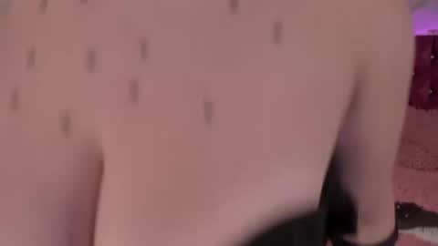 Snapshot of paulinabelen21 chatting on November 2025 04:14:01 AM paulinabelen21 online show from November 2025 04:14:01 AM