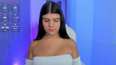 Paulina Belle online show from May 2026 02:22:02 PM