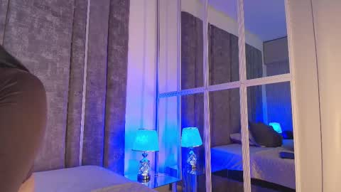 Paulina online show from November 2025 11:32:02 AM