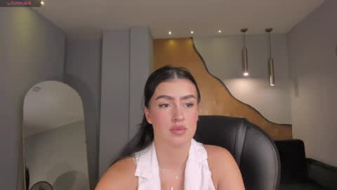 Snapshot of paulinasantosx chatting on May 2026 07:42:02 PM Paulina Santos online show from May 2026 07:42:02 PM