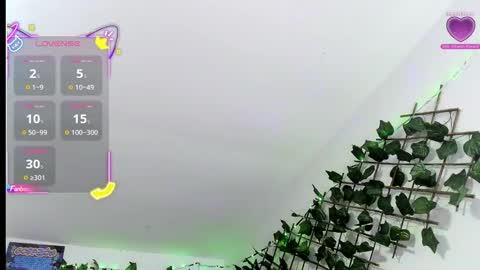 Paulina online show from December 2025 08:01:02 AM