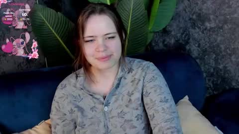 Snapshot of pauline_moore chatting on November 2025 01:25:02 AM Erica online show from November 2025 01:25:02 AM