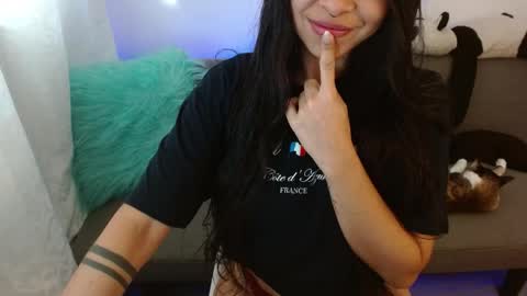 Paulina online show from April 2026 10:11:02 PM