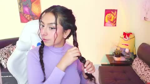 Paula San online show from May 2026 09:20:01 PM