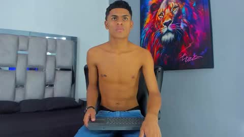 Paull Cassidy online show from November 2025 08:29:02 PM