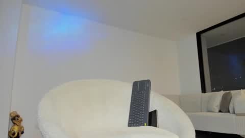 Snapshot of pauloruggeri chatting on December 2024 07:05:01 AM PAULO online show from December 2024 07:05:01 AM