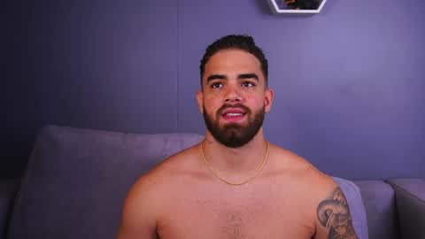 Paul Phoenix online show from November 2025 08:10:01 PM