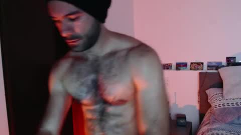 Paul online show from February 2025 02:35:01 AM