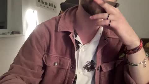 love bush online show from October 2025 10:28:02 PM