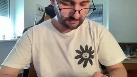 love bush online show from October 2025 09:26:02 AM