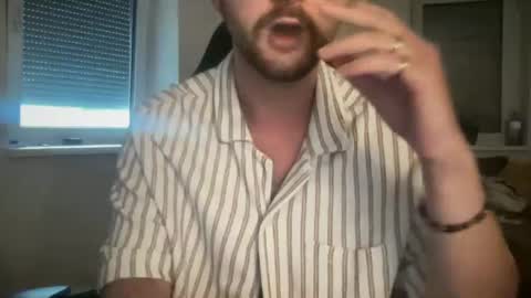 Snapshot of paulsimpsn chatting on July 2026 08:30:01 AM love bush online show from July 2026 08:30:01 AM