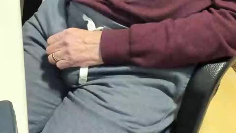 Snapshot of paultje7171 chatting on February 2025 06:22:02 PM Paul online show from February 2025 06:22:02 PM