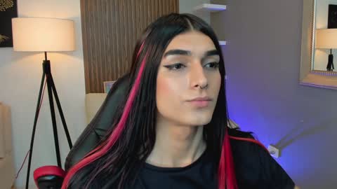 Pauly online show from December 2024 10:16:01 PM