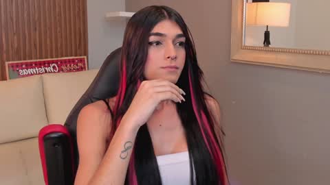 Pauly online show from December 2024 07:00:01 PM