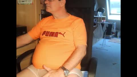 Snapshot of pavlovsdog2006 chatting on November 2025 08:09:01 AM Pavlov aka Peter online show from November 2025 08:09:01 AM