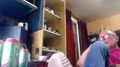 Snapshot of pc8474408 chatting on June 2026 03:25:01 PM pc8474408 online show from June 2026 03:25:01 PM
