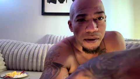 Snapshot of pcuddy3 chatting on February 2025 04:16:01 PM Phenomenal online show from February 2025 04:16:01 PM