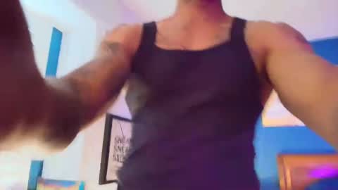 Snapshot of pcuddy3 chatting on September 2025 08:10:01 PM Phenomenal online show from September 2025 08:10:01 PM