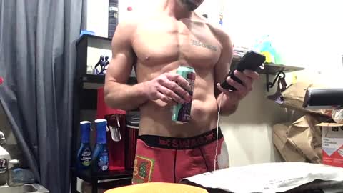 Snapshot of pduke81 chatting on December 2024 11:40:02 PM Hung sung Hero online show from December 2024 11:40:02 PM