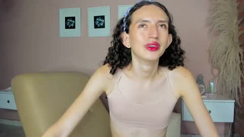 Snapshot of peach_tyron chatting on January 2025 10:52:01 PM peach tyron online show from January 2025 10:52:01 PM