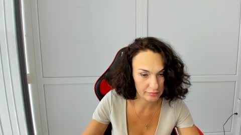 Snapshot of peachboomm chatting on July 2026 12:08:01 PM Christina online show from July 2026 12:08:01 PM