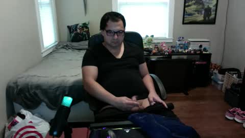 Snapshot of peachybuu chatting on December 2025 10:14:01 PM peachybuu online show from December 2025 10:14:01 PM