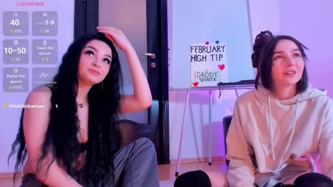 Snapshot of peanaughty chatting on February 2026 08:38:01 AM Kate online show from February 2026 08:38:01 AM