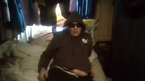 Snapshot of peanutbutter_doggystyle chatting on October 2025 04:32:01 AM BTW online show from October 2025 04:32:01 AM