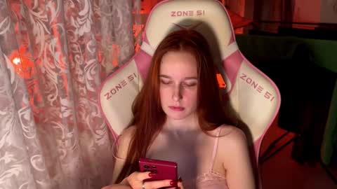 Snapshot of pearlprincess_ chatting on September 2025 07:36:01 PM Adelina online show from September 2025 07:36:01 PM