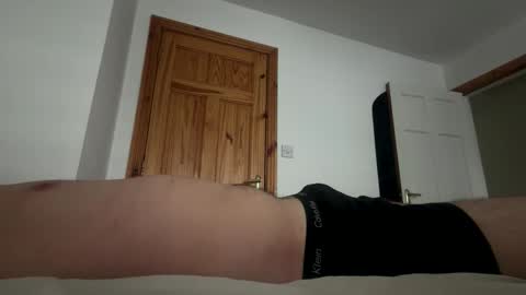 Snapshot of pearltouch chatting on February 2026 03:43:01 PM pearltouch online show from February 2026 03:43:01 PM