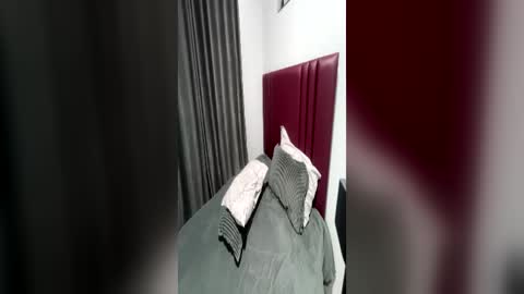 Pearlvee online show from June 2026 03:58:02 PM