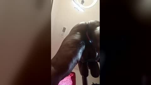 pebblessmith453 online show from April 2026 10:56:02 PM