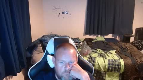 pecker40 online show from December 2024 03:23:02 AM