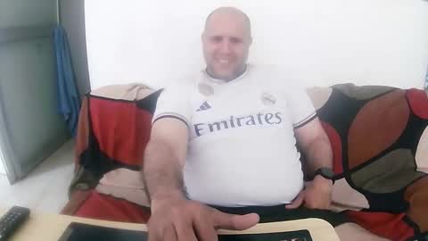 Snapshot of pedrofalfan chatting on October 2025 03:43:01 PM Pedro online show from October 2025 03:43:01 PM