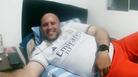 Snapshot of pedrofalfan chatting on October 2025 03:37:02 AM Pedro online show from October 2025 03:37:02 AM