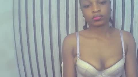 Lizzy online show from December 2025 10:52:01 PM