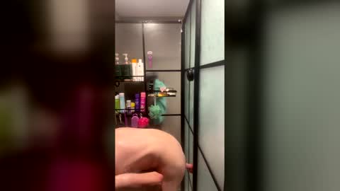 Peewee online show from December 2025 07:21:01 PM