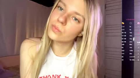 Mary online show from October 2025 02:34:01 PM