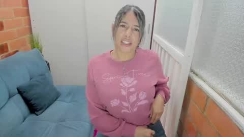 Penelope online show from April 2026 09:39:33 PM