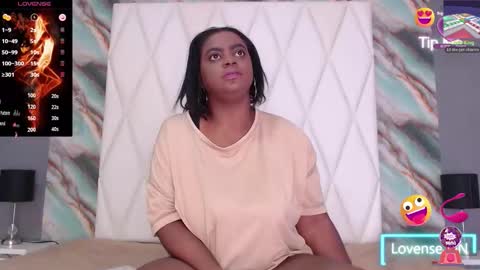 Snapshot of penelopeboobs_ chatting on November 2025 11:16:01 PM online show from November 2025 11:16:01 PM