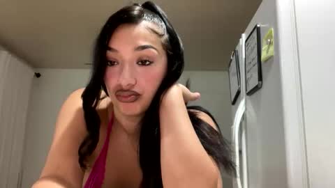 Snapshot of penelopeinwonderland chatting on November 2025 01:28:01 AM penelopeinwonderland online show from November 2025 01:28:01 AM