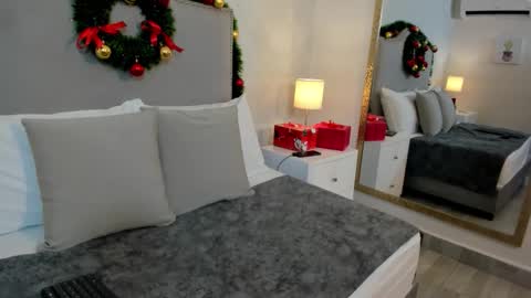 Snapshot of penelopeowenn chatting on November 2025 03:10:02 AM penelopeowenn online show from November 2025 03:10:02 AM