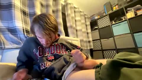 Penguin online show from September 2025 12:05:01 AM