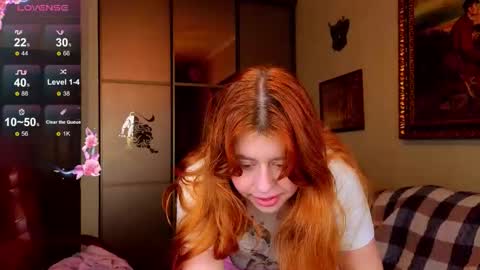 Snapshot of penny_staar chatting on October 2025 06:35:02 AM Penny staar online show from October 2025 06:35:02 AM